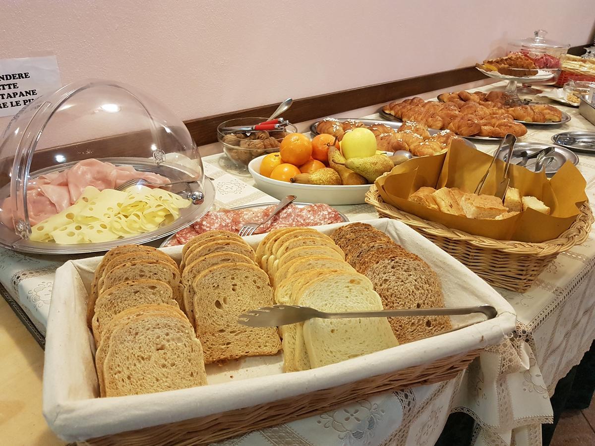 Albergo Ristorante Sciatori Пиевепелаго Екстериор снимка